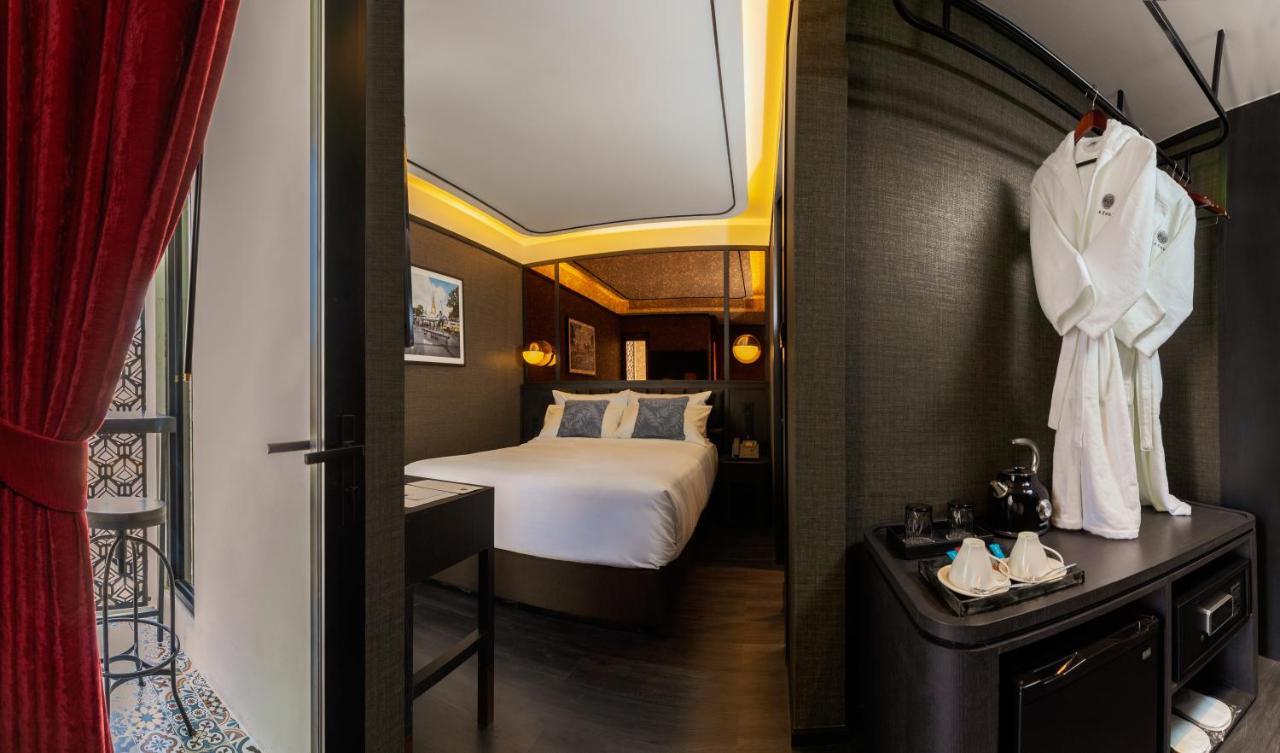 The Gravitique Hotel Khaosan Bangkok Bagian luar foto