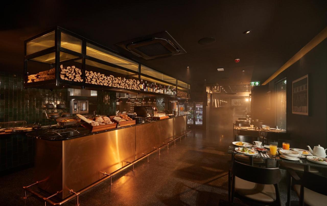 The Gravitique Hotel Khaosan Bangkok Bagian luar foto