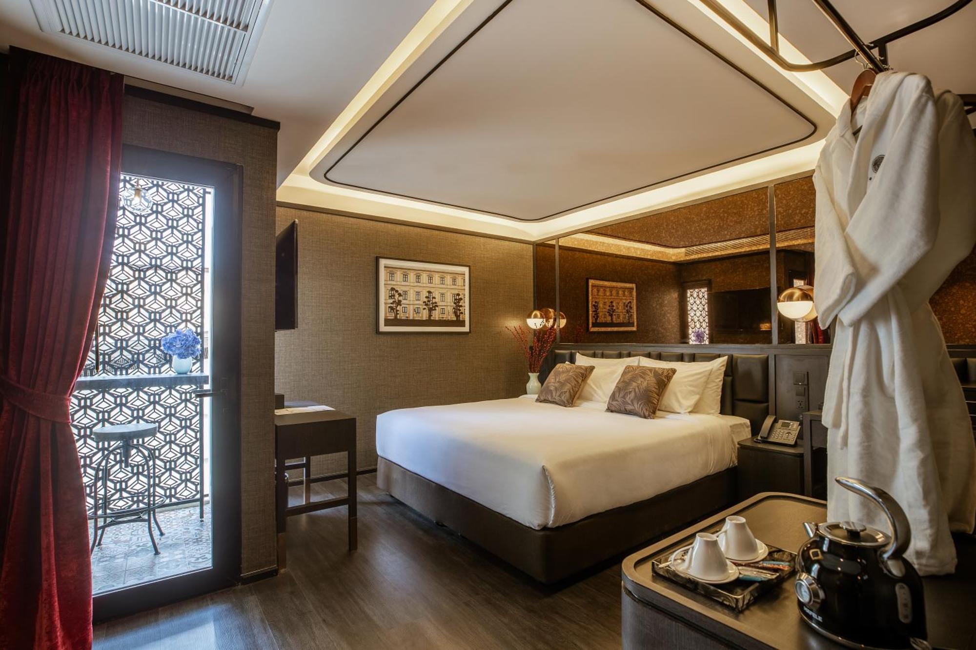 The Gravitique Hotel Khaosan Bangkok Bagian luar foto