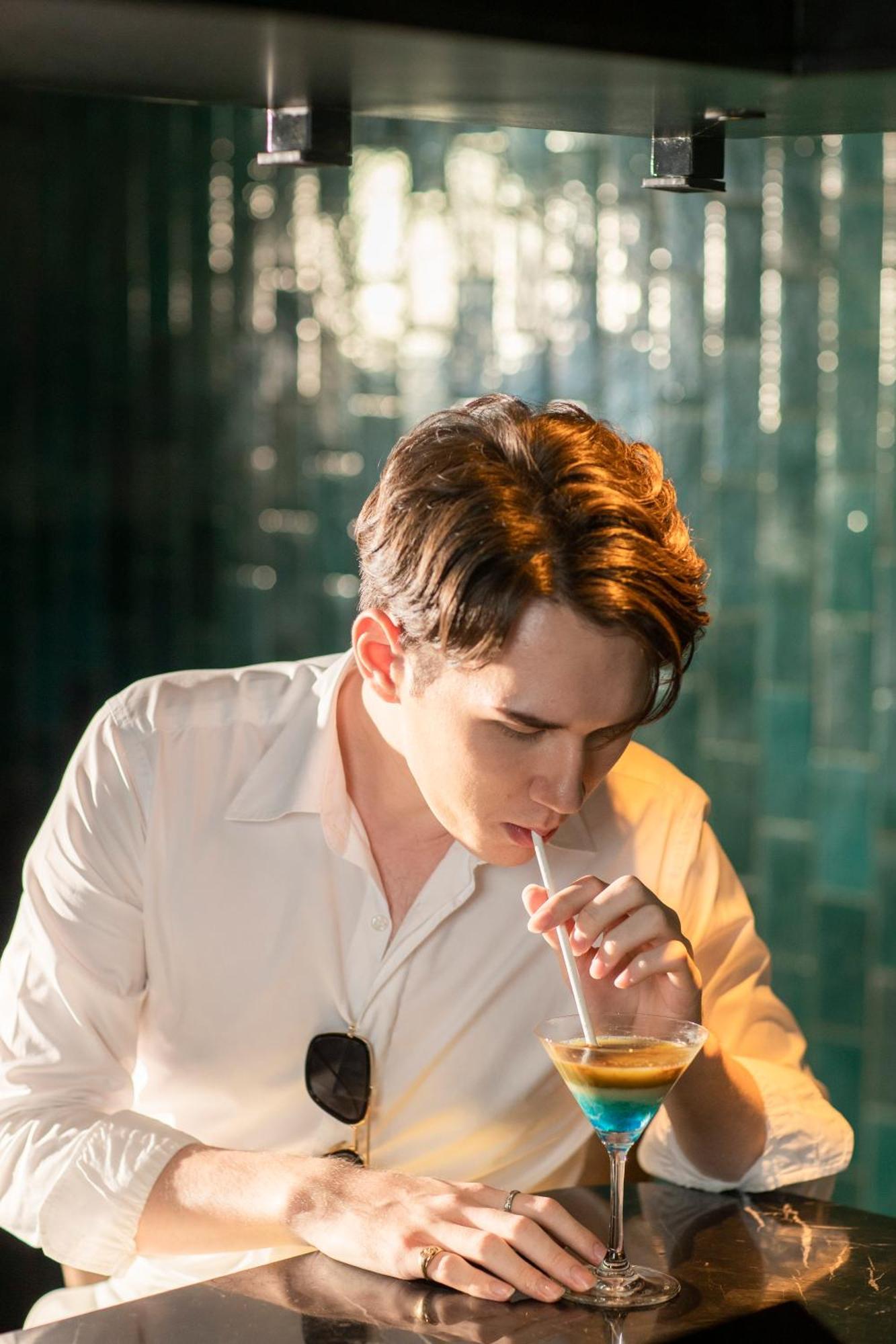 The Gravitique Hotel Khaosan Bangkok Bagian luar foto